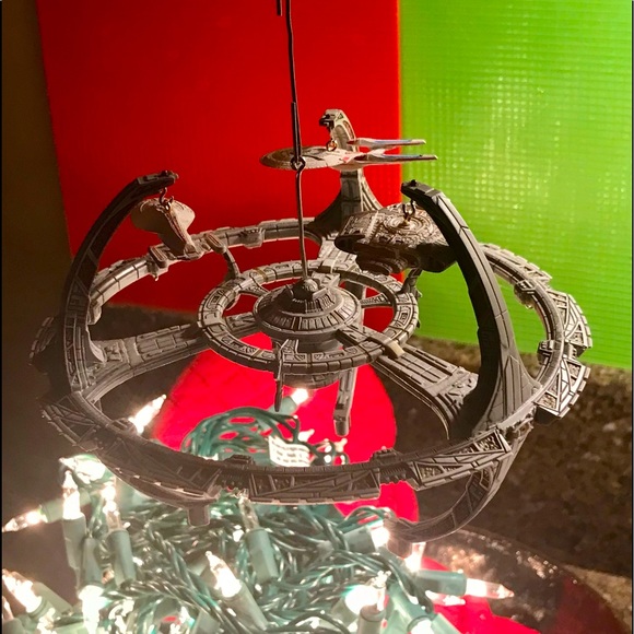 Set of 12 Vintage Hallmark Collectible StarTrek Ornaments - Picture 14 of 17